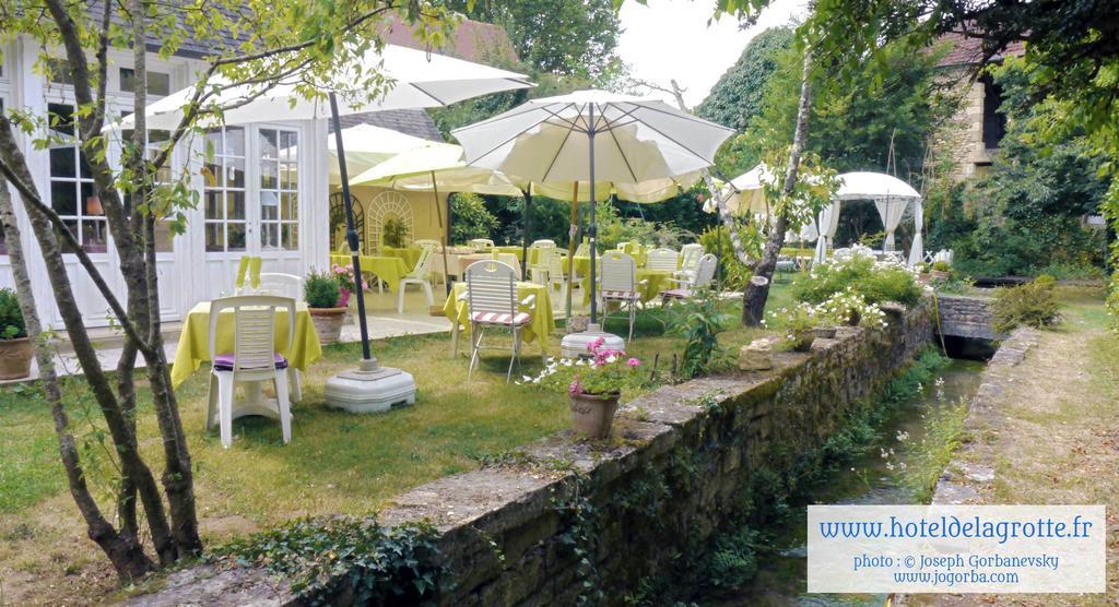 Hotel De La Grotte Montignac  Bagian luar foto
