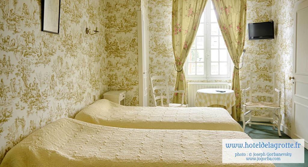 Hotel De La Grotte Montignac  Ruang foto
